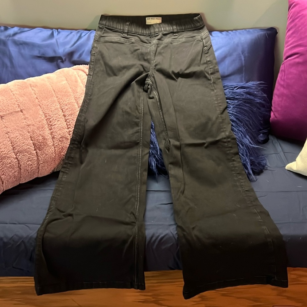 New We The Free Pull On Black Jeans M